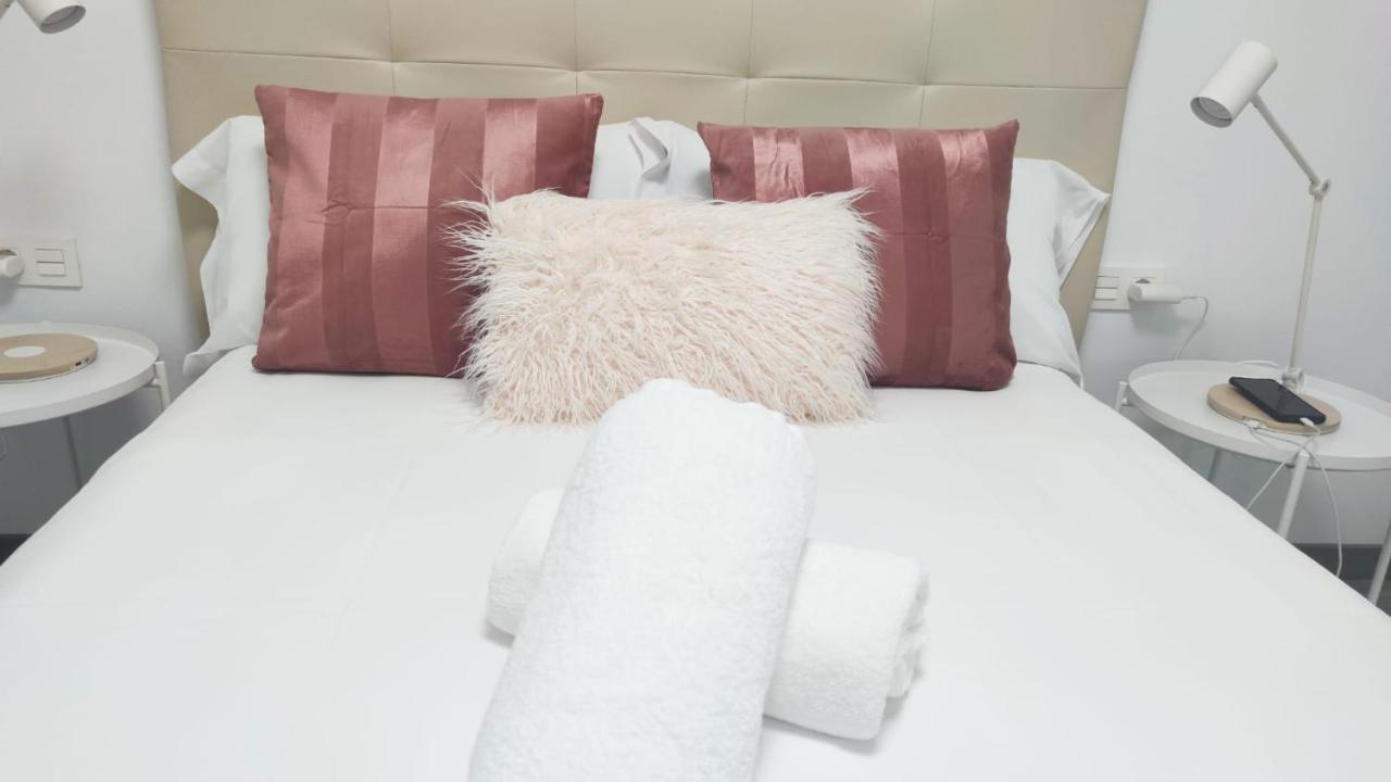 Casa Gascona Con Parking, Wifi Y Netflix Gratis!! By Delabra Apartments Oviedo Buitenkant foto